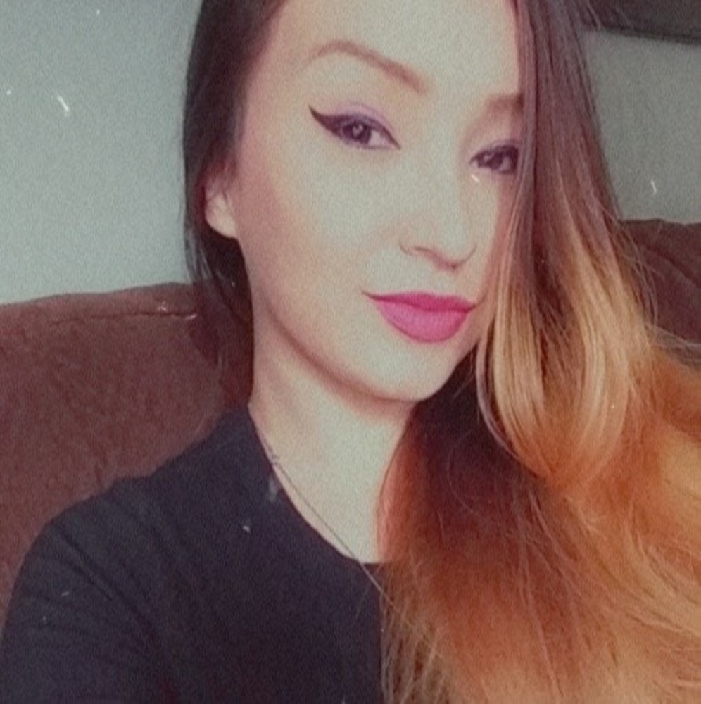 Meet your Posher, Steph